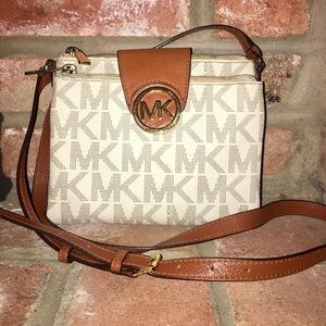Michael Kors Crossbody